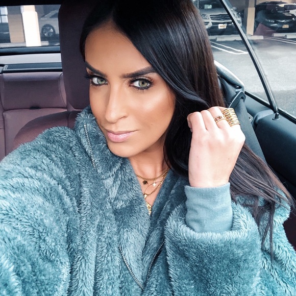 Express Tops - Express fleece pullover size XS